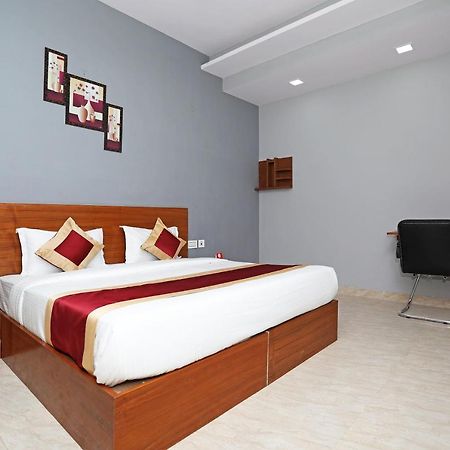 מלון Capital O Aashiyana Paradise Near Omaxe Gurgaon Mall מראה חיצוני תמונה