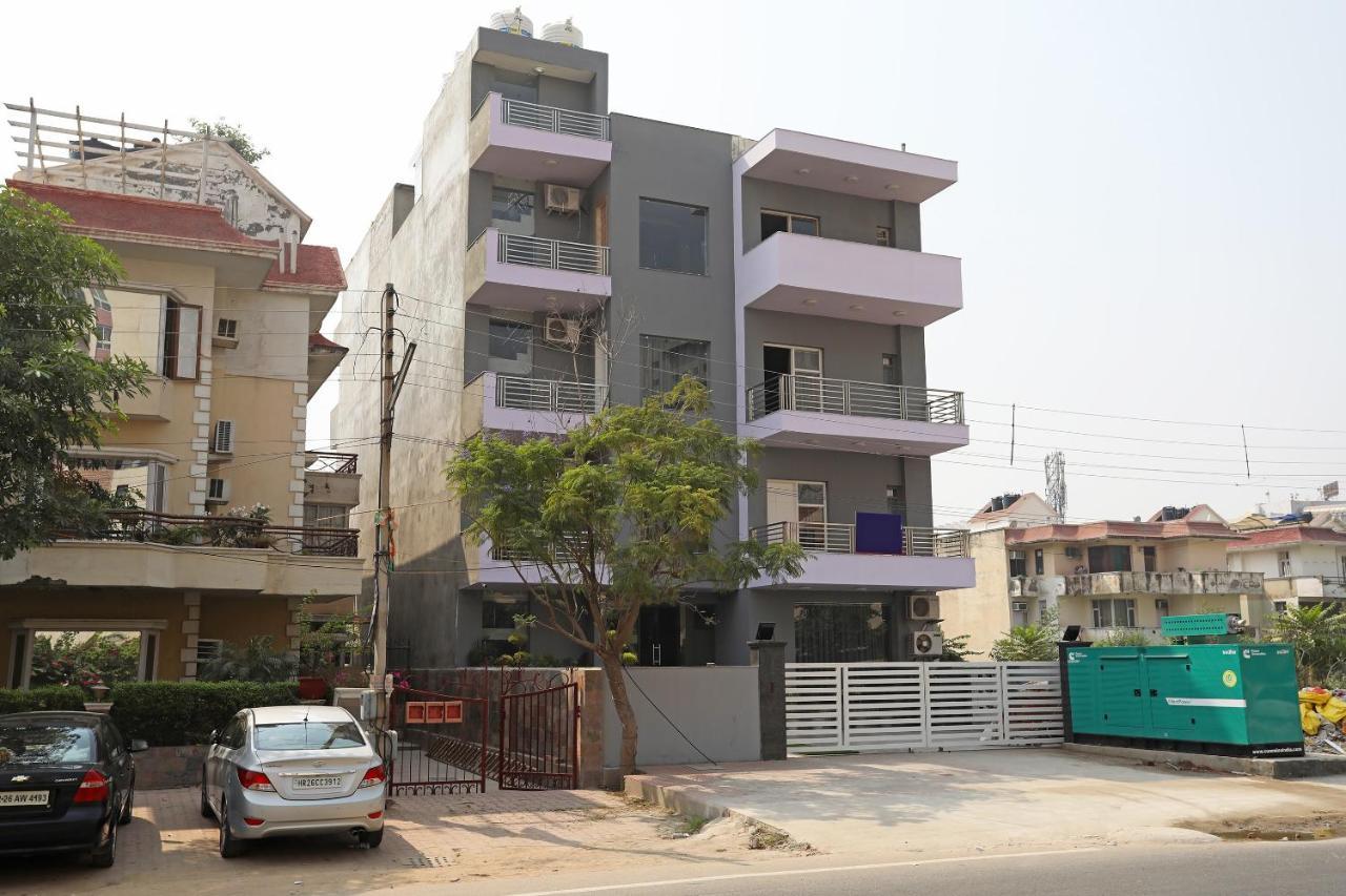 מלון Capital O Aashiyana Paradise Near Omaxe Gurgaon Mall מראה חיצוני תמונה