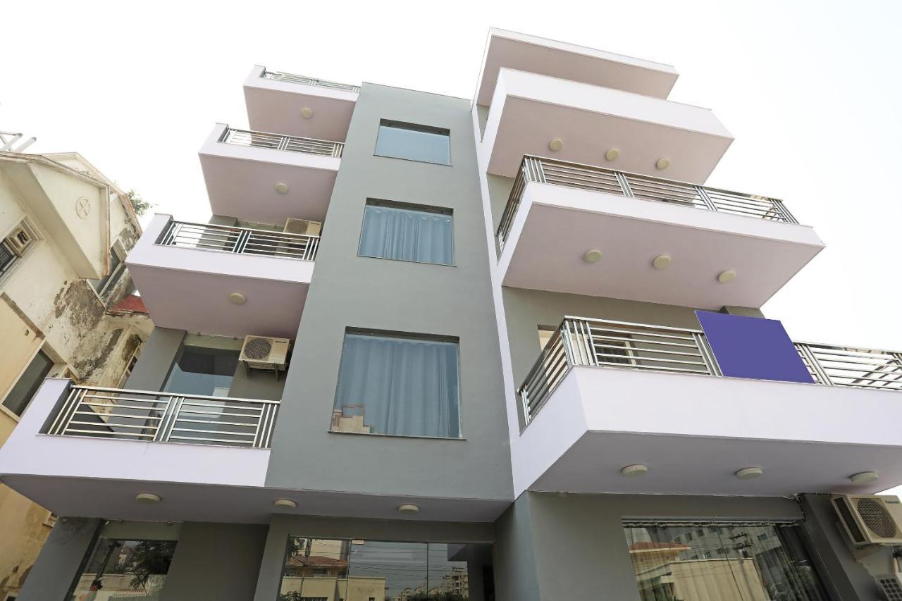 מלון Capital O Aashiyana Paradise Near Omaxe Gurgaon Mall מראה חיצוני תמונה